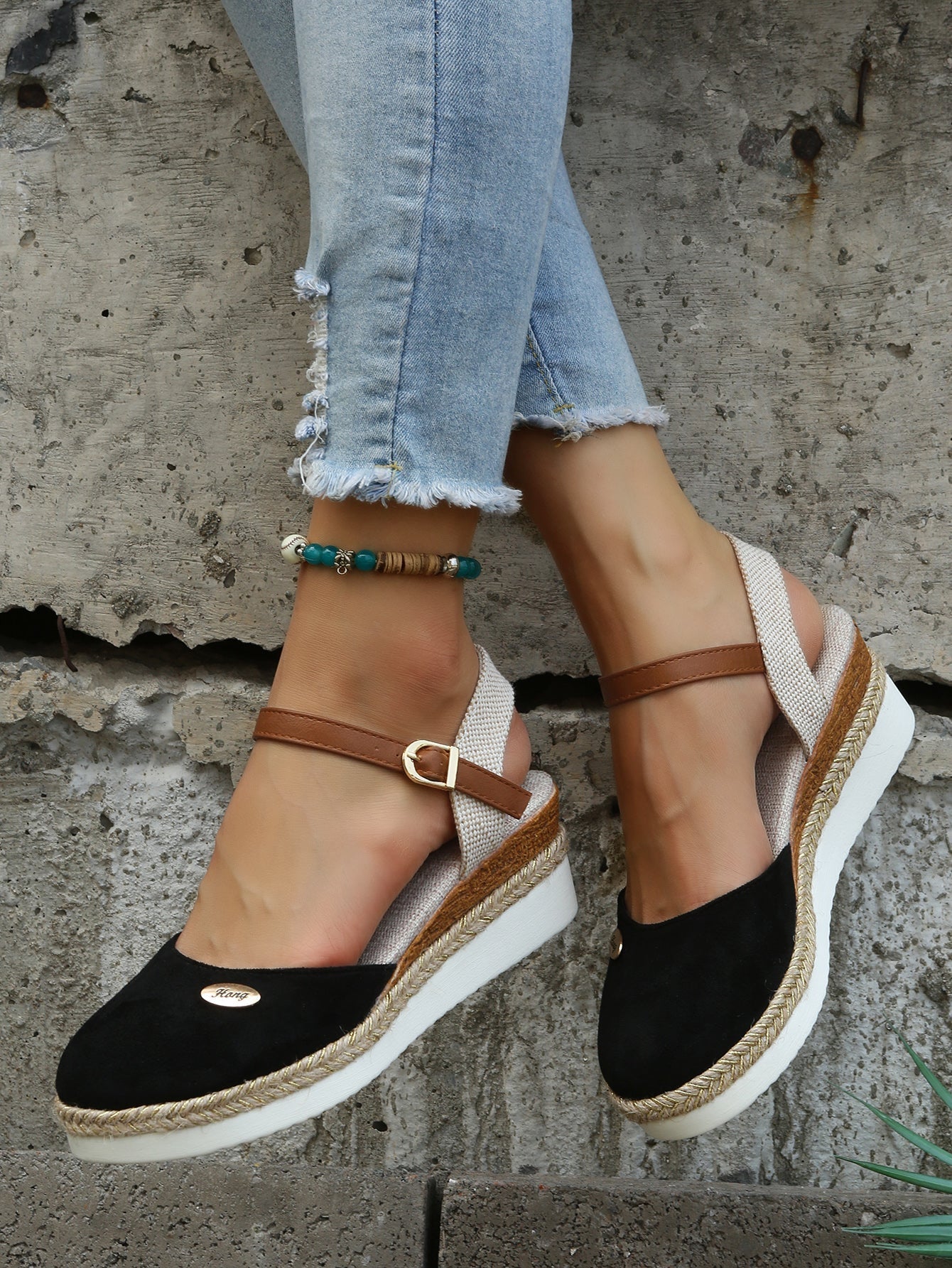 Arya | Chic Wedge Sandals