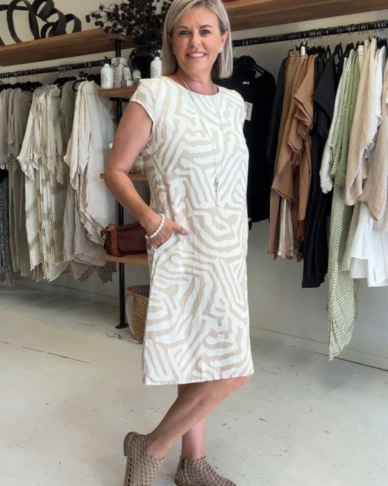 Nylah | Summer Dress With A Round Neck