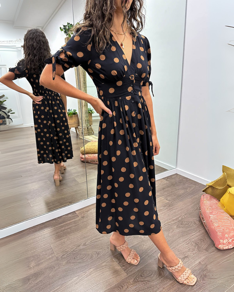 Aika | Polka Dot Dress with a Flared Bottom