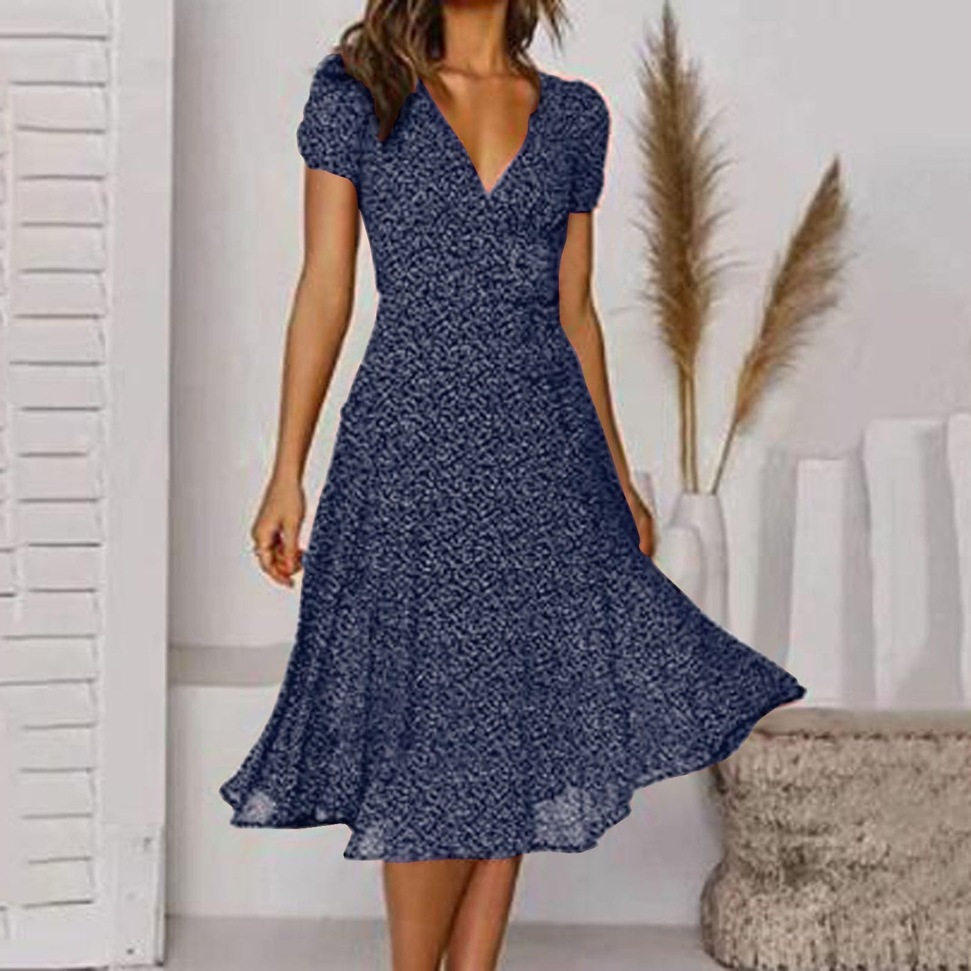 Ella - V-neck summer dress