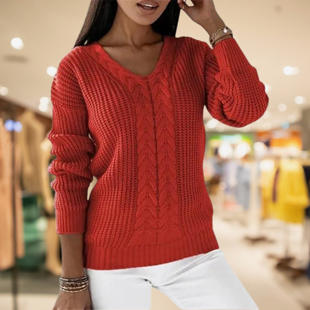 ISLA | CABLE KNIT V-NECK SWEATER