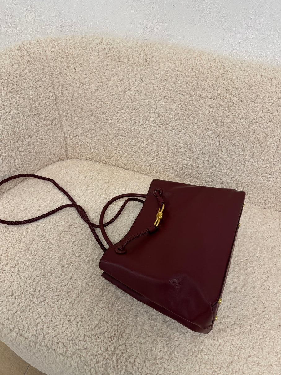 Emilia | Refined Versatile Carryall Bag