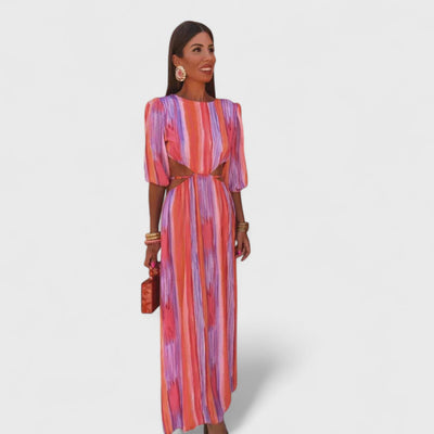 Martina - Elegant cloth with cuts