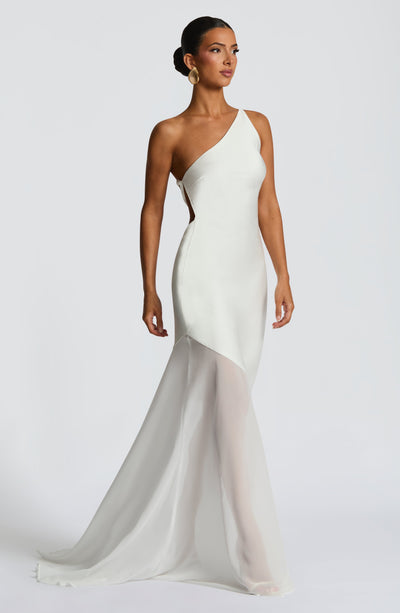 Carmen -  One-Shoulder Mesh Gown